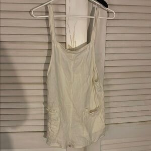 Xhilaration Cream Sleeveless Tank Top